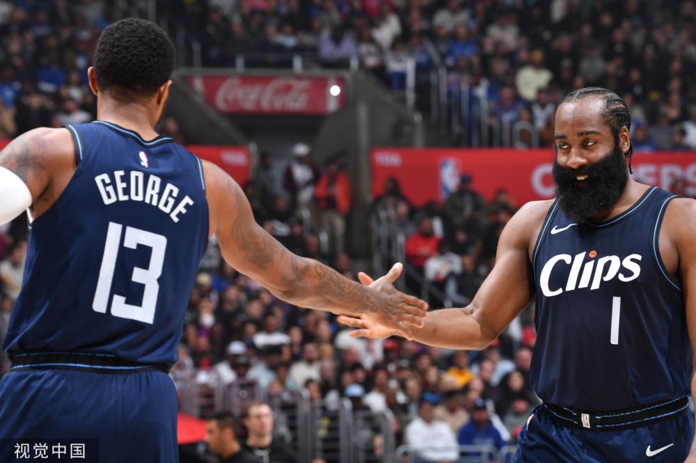 红牛车队的 红牛车队的