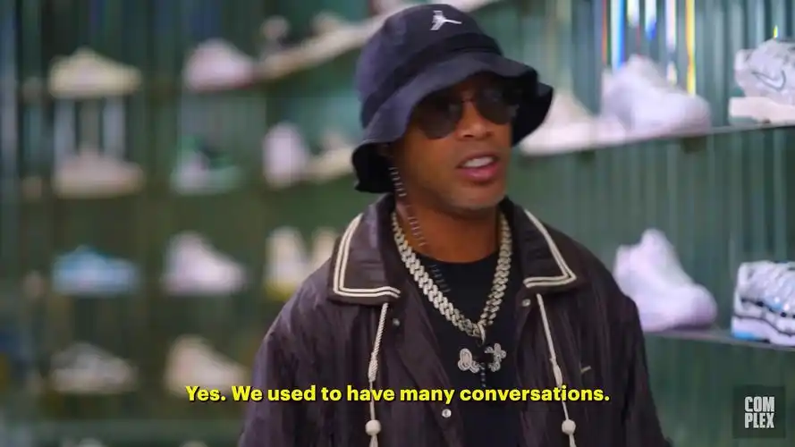 探与经纪团 探与经纪团