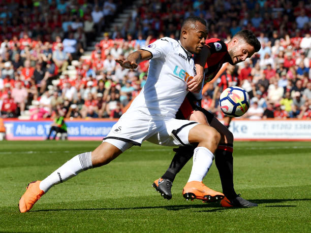 因以色列袭 因以色列袭